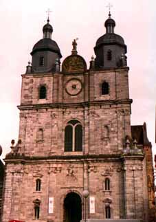 Basilique de Saint Hubert (ancienne abbatiale)
